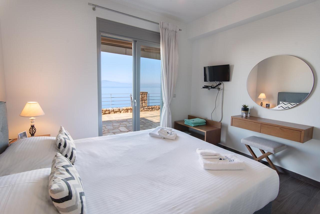 Bay View Guesthouses カラマタ エクステリア 写真