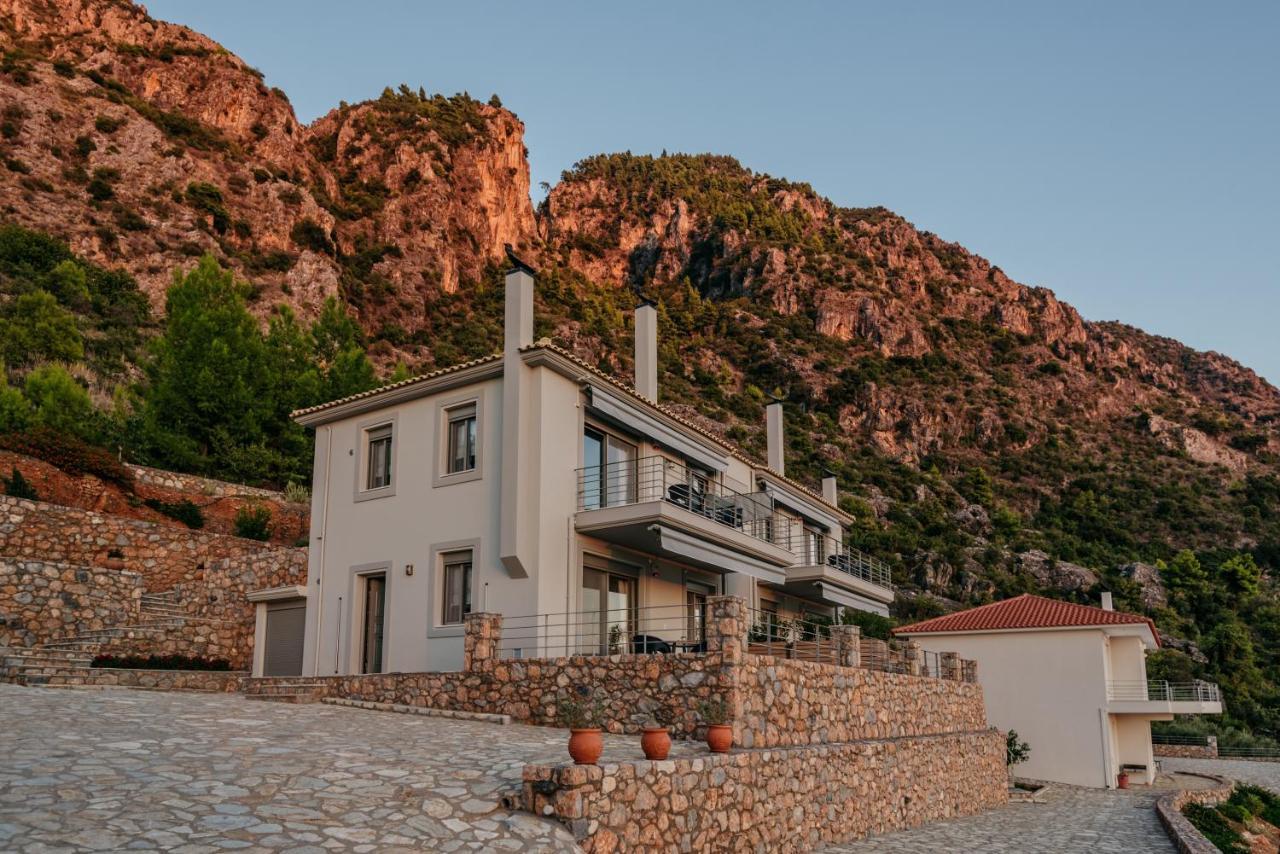 Bay View Guesthouses カラマタ エクステリア 写真