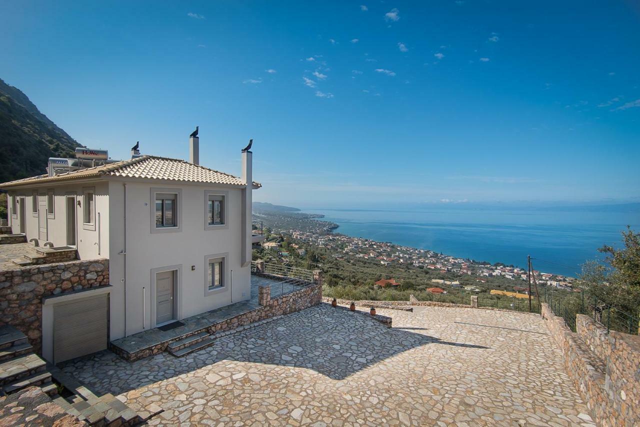 Bay View Guesthouses カラマタ エクステリア 写真