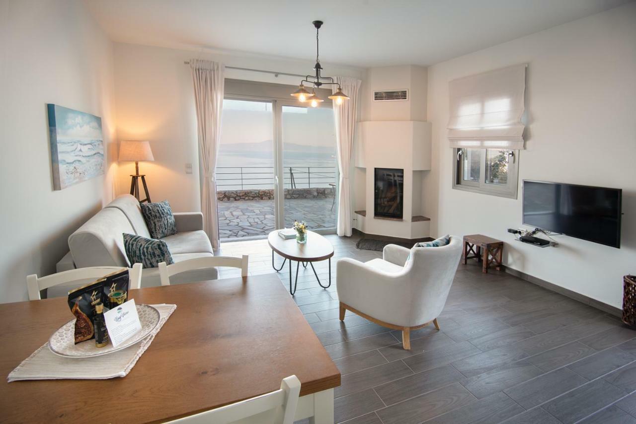 Bay View Guesthouses カラマタ エクステリア 写真