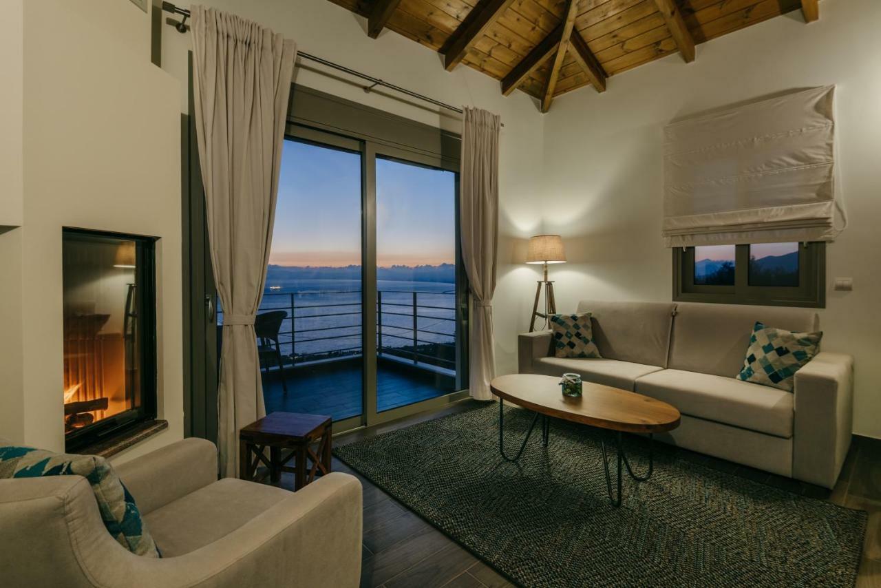 Bay View Guesthouses カラマタ エクステリア 写真